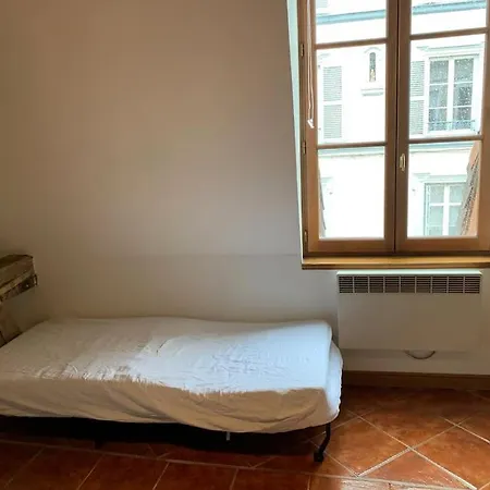 Aube Berges De Apartment