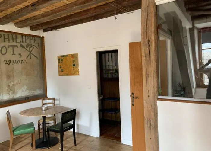 Apartment Aube Berges De Troyes